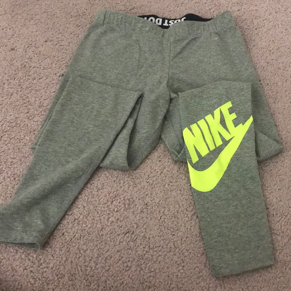 Nike swoosh knit pants